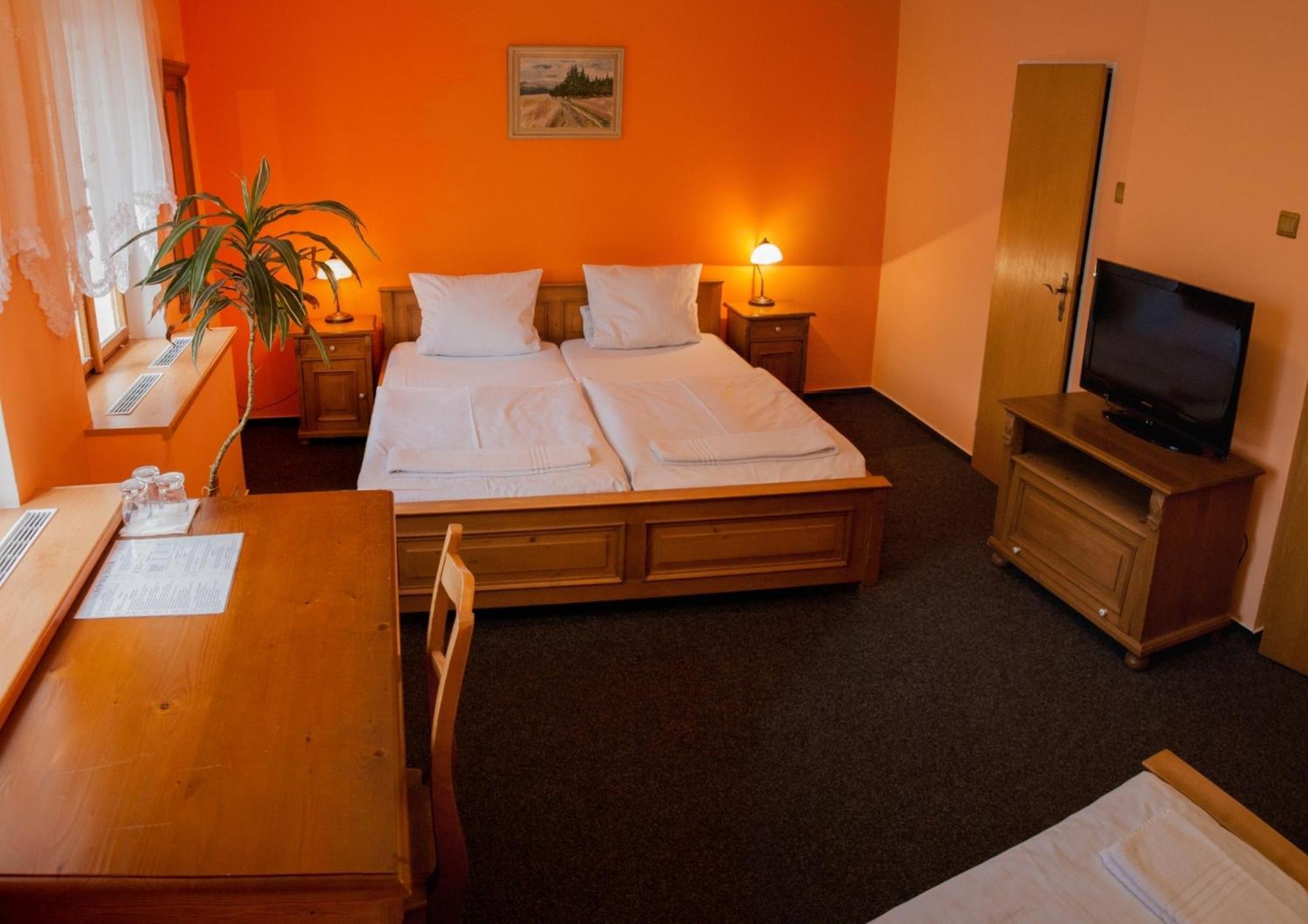Hotel A Restaurace U Hrncire Kutná Hora Esterno foto